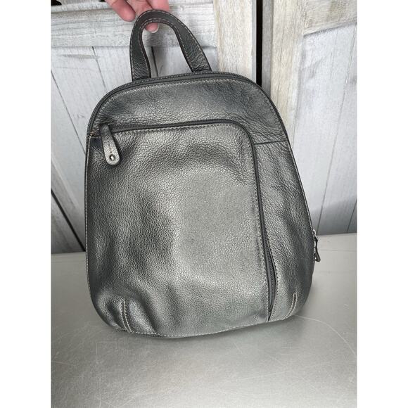 Tignanello Leather Y2K Backpack Purse Silver Adjustable Boho Bag - Picture 1 of 7